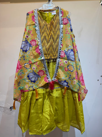 Mustard yellow zigzag palazzo set with shrug