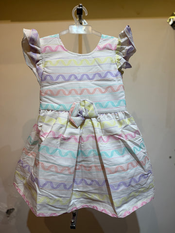 Butterfly sleeve wavy frock