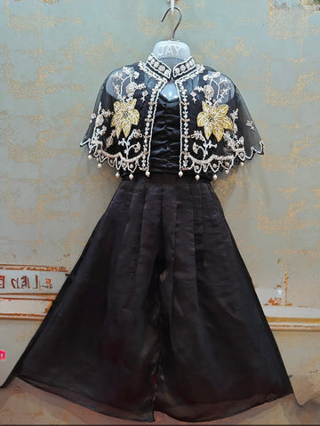 Black cape with pearls grand palazzo set