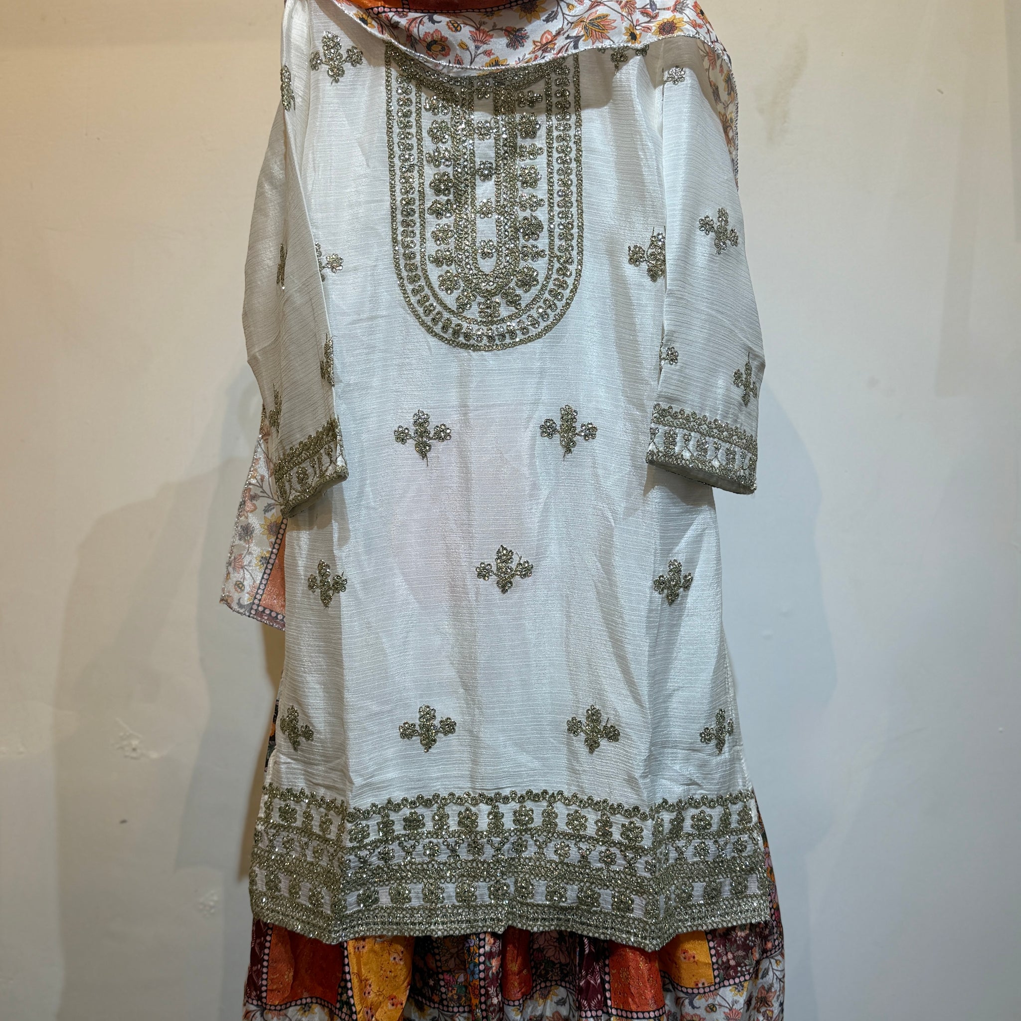White with multicolor bottom Pakistani gharara