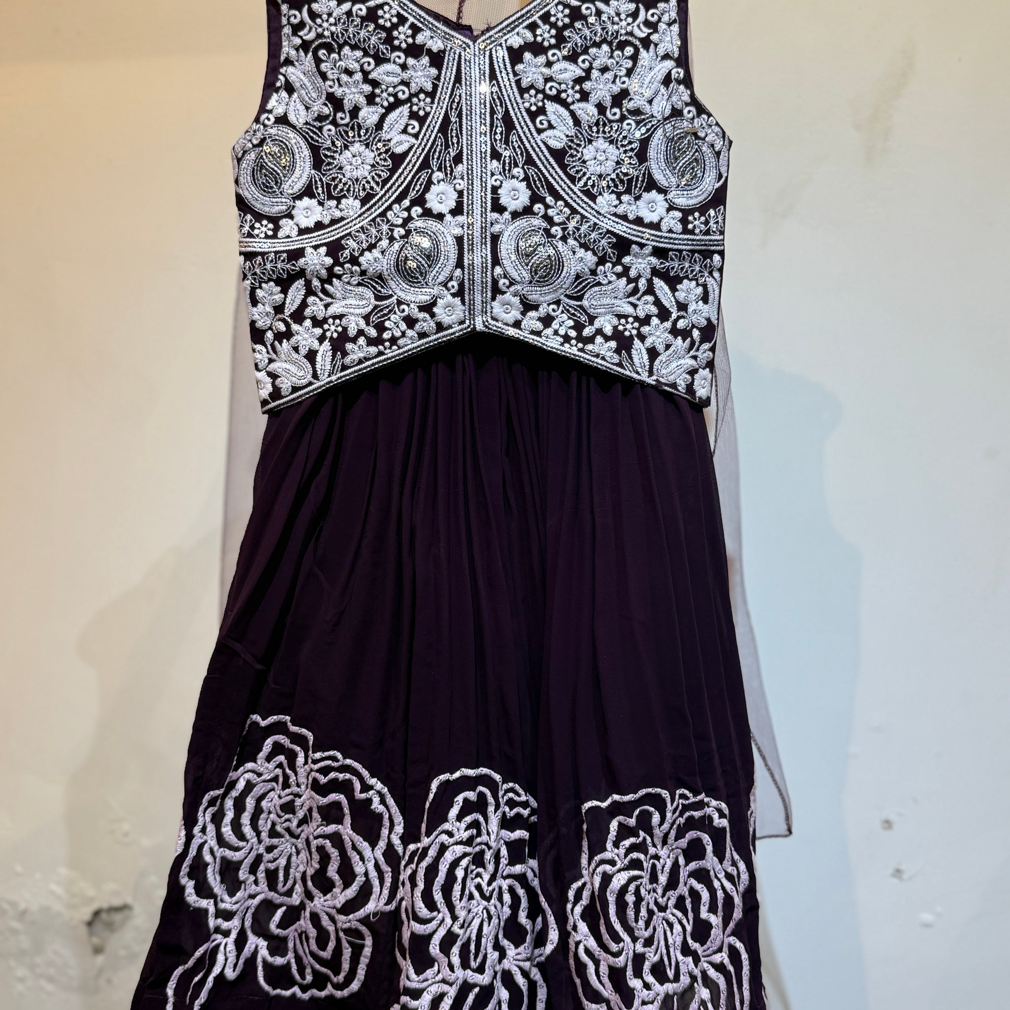 Wine bold flower Embroidered choli