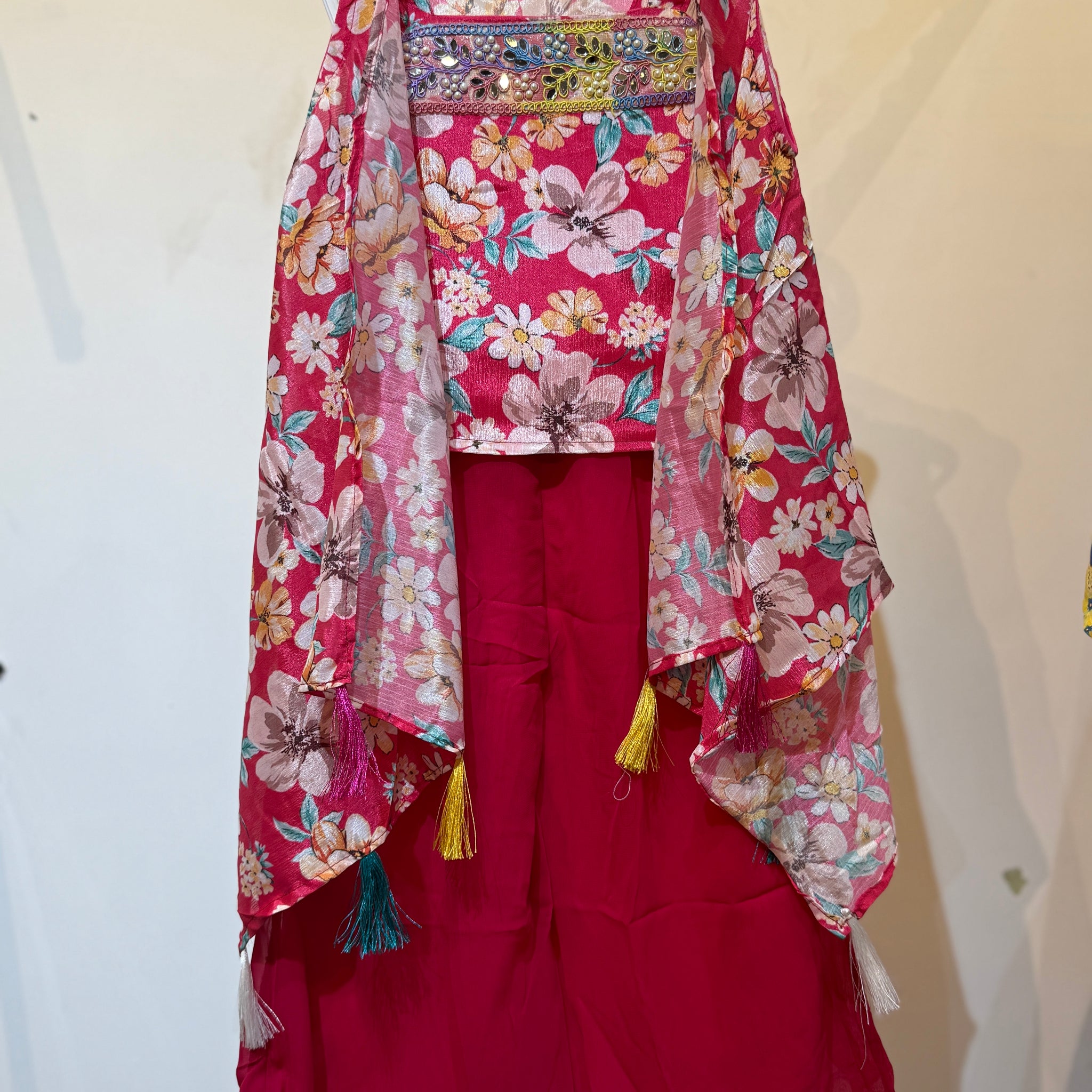 Rani Pink flowy shrug palazzo set with white flowers