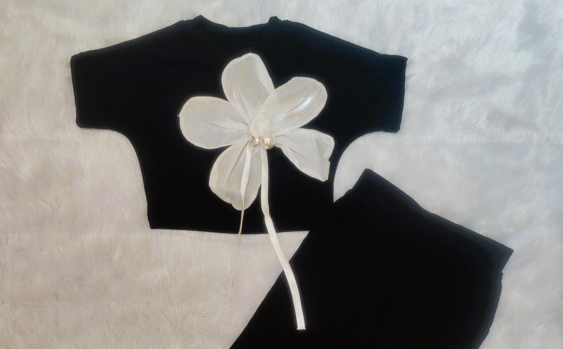 Black with white Big Flower blooming western top and pant set