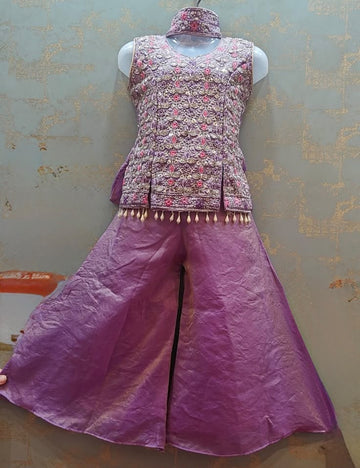 Lavender choker dupatta with short-styled top and palazzo